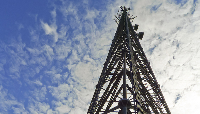 AT&T CELL TOWER INTERNET