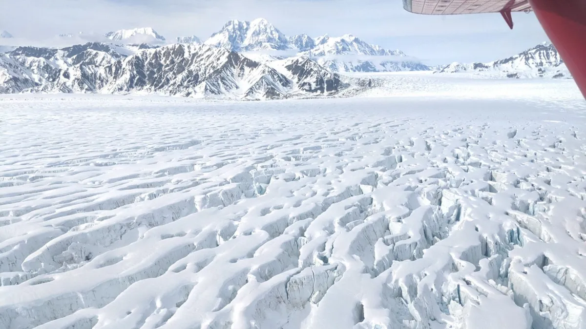 Der schmelzende Alaska-Gletscher von der Größe der Schweiz könnte die US-Küste bedrohen