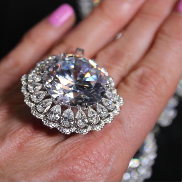 Customization Tips for Creating Personalized Diamond Ring - MITechNews