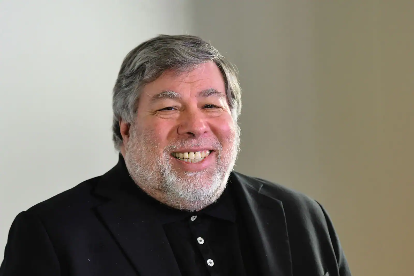 Apple Icon Steve Wozniak To Deliver Keynote At GVSU’s Commencement Ceremonies 